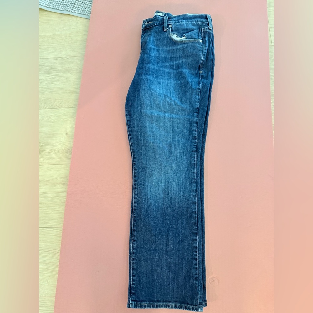Levi's Women's Straight 505 Jeans in Dark Blue size 12, waist 31, length 28 - Picture 3 of 10